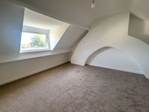 Top Bedroom- click for photo gallery